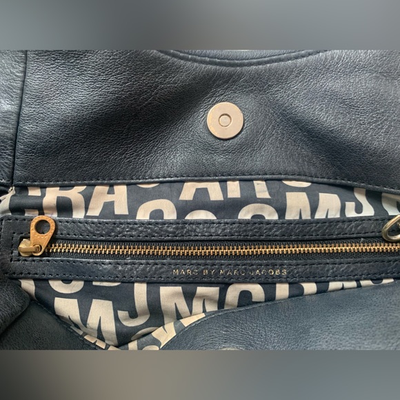 Marc Jacobs black Q Fran hobo shoulder bag - Picture 3 of 16